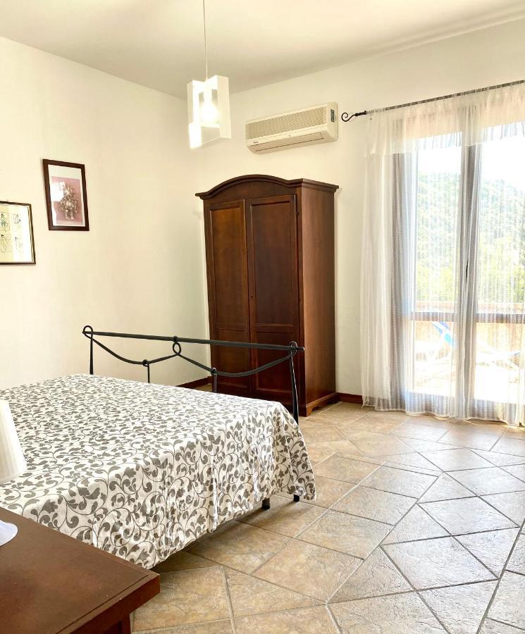 Villa Lo Scoglio Ascea Eksteriør billede