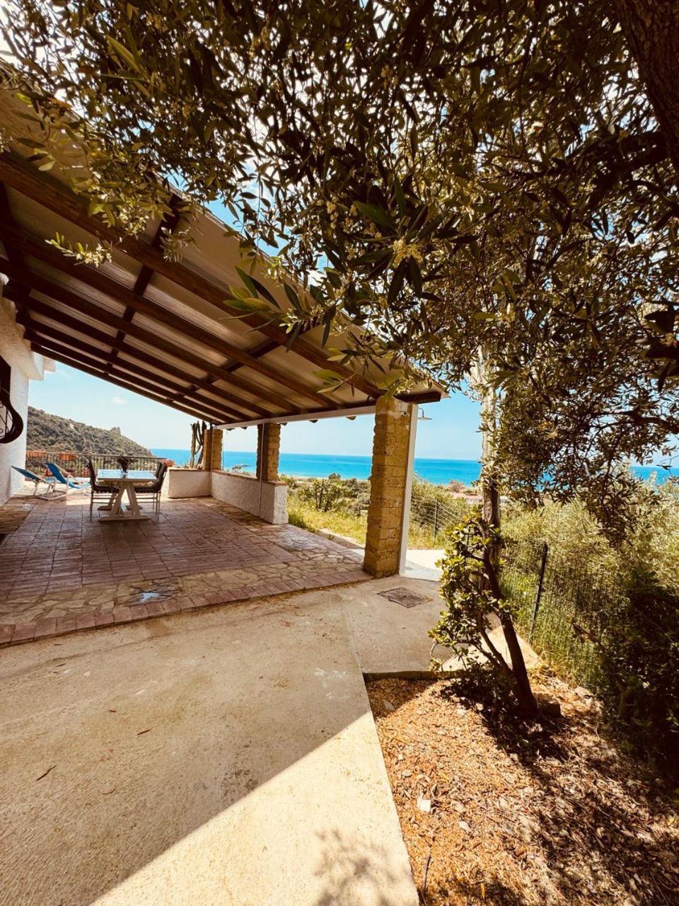 Villa Lo Scoglio Ascea Eksteriør billede
